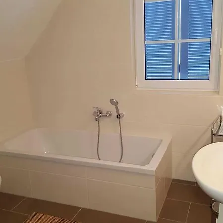 Ferienhaus Am Kuestenwald 7 بيت للعطل